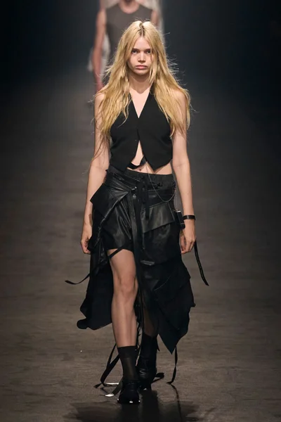Look 31